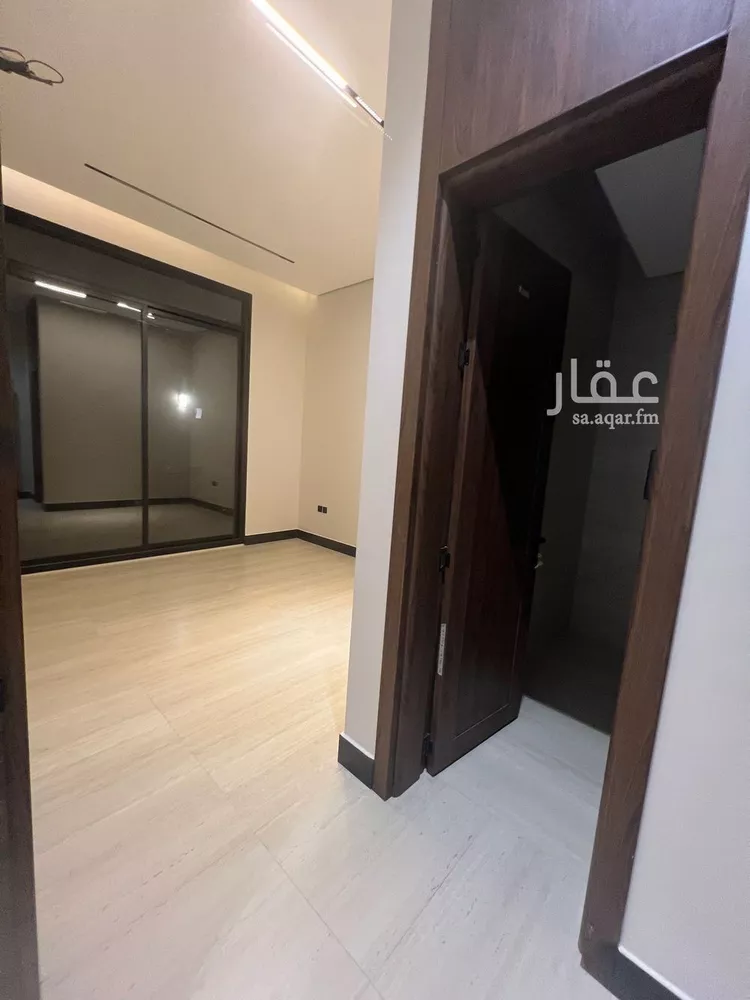 فيلا للبيع في شارع محمد حسين هيكل, حي العارض, مدينة الرياض, منطقة الرياض 13