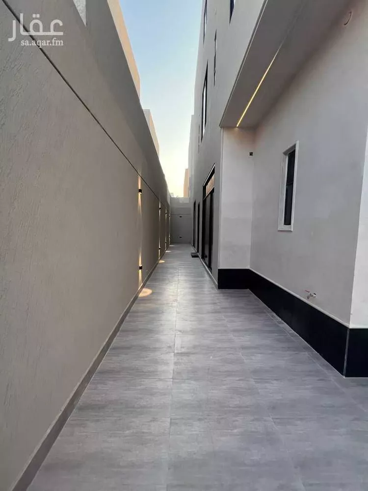 فيلا للبيع في شارع ربيعة بن عبدالله بن الهدير, حي العارض, مدينة الرياض, منطقة الرياض صورة 3