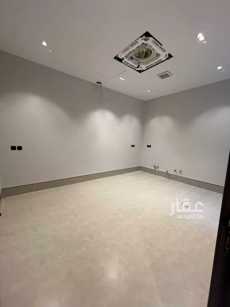 فيلا للبيع في شارع ربيعة بن عبدالله بن الهدير, حي العارض, مدينة الرياض, منطقة الرياض صورة 2