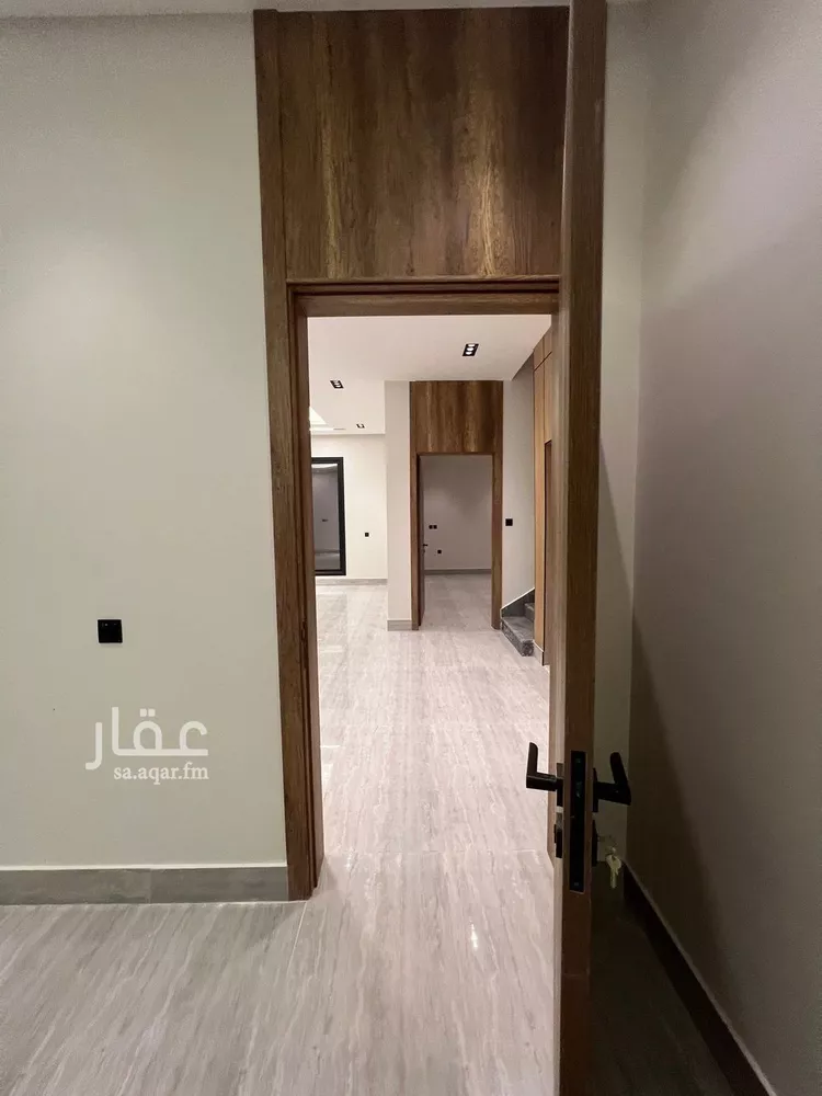 فيلا للبيع في شارع عمر بن أبي العالي , حي العارض, مدينة الرياض, منطقة الرياض صورة 2