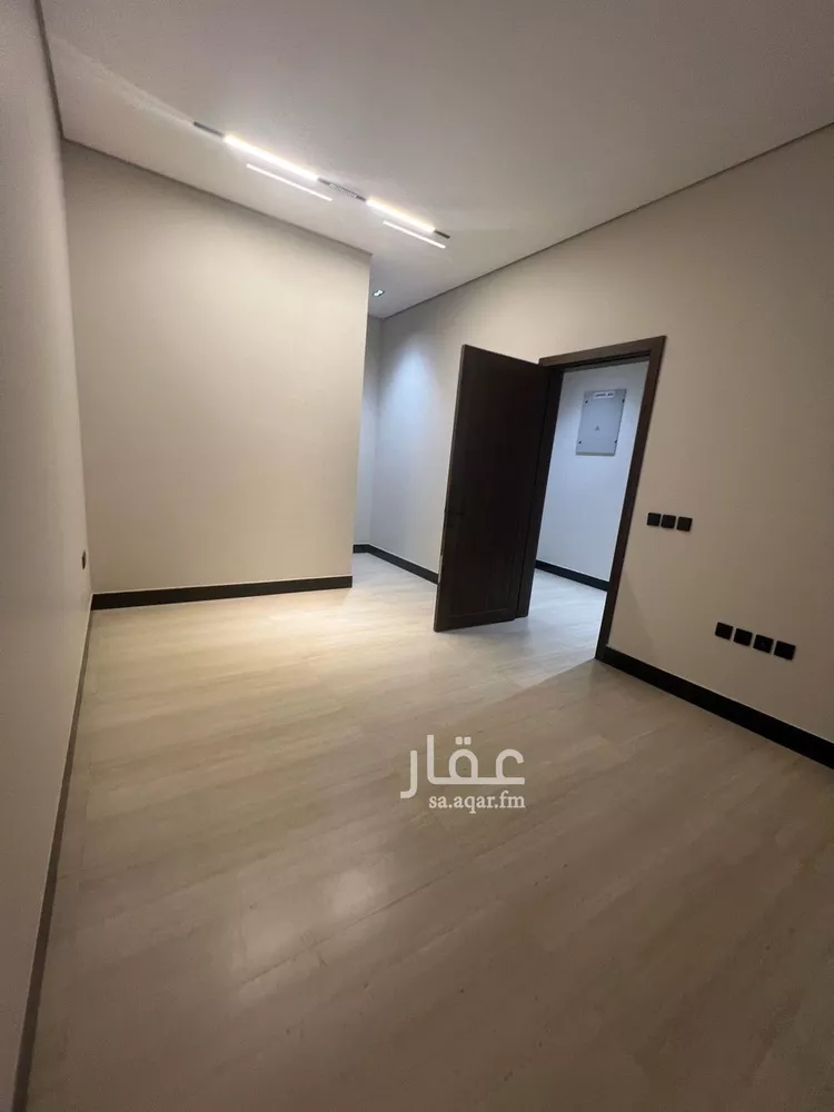 دور للبيع في شارع ‏محمد حسين هيكل, حي العارض, مدينة الرياض, منطقة الرياض 9