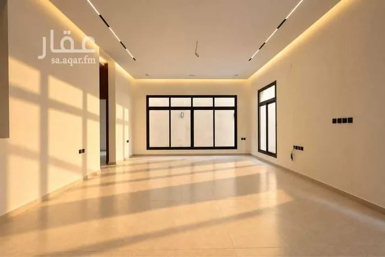 فيلا للبيع في شارع فضل الله بن عبدالله الطبري, حي الرمال, مدينة الرياض, منطقة الرياض صورة 2