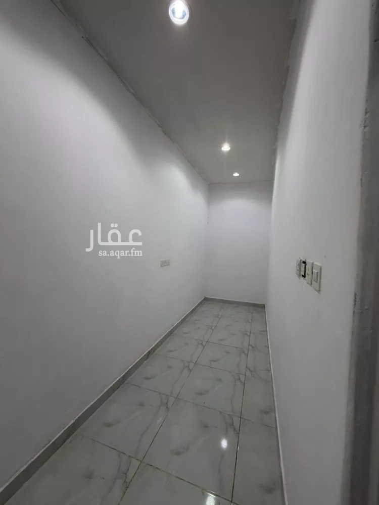 فيلا للإيجار في شارع الربية, حي العزيزية, مدينة الرياض, منطقة الرياض