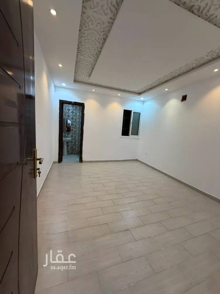 فيلا للإيجار في شارع الربية, حي العزيزية, مدينة الرياض, منطقة الرياض صورة 2