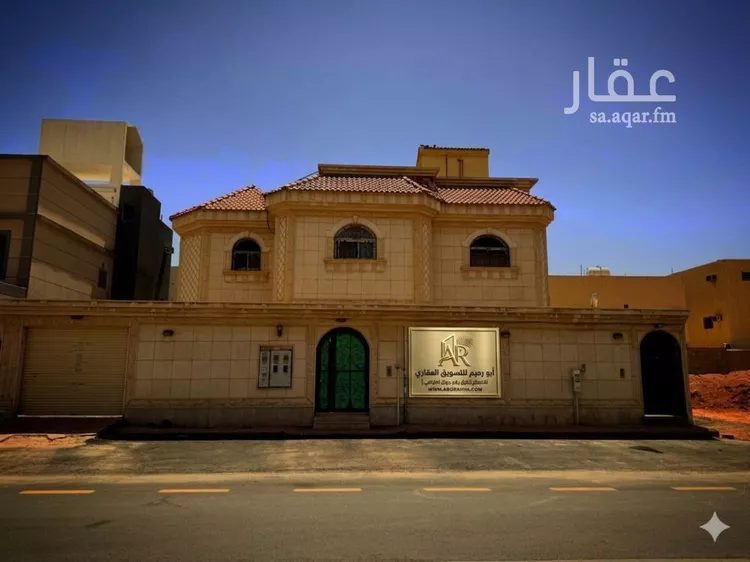 فيلا للبيع في شارع شعران, حي إشبيلية, مدينة الرياض, منطقة الرياض