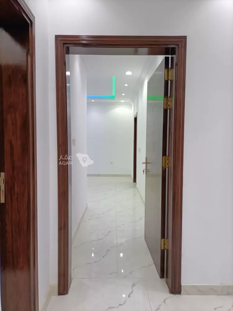 شقة للإيجار في شارع كفر سعيد ، حي الرياض ، جدة ، جدة
