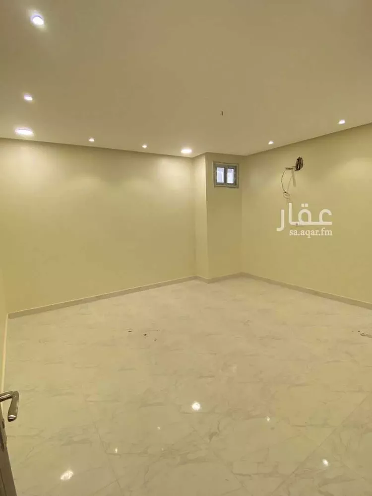 Building for Sale in Tarout Az Zour صورة 4