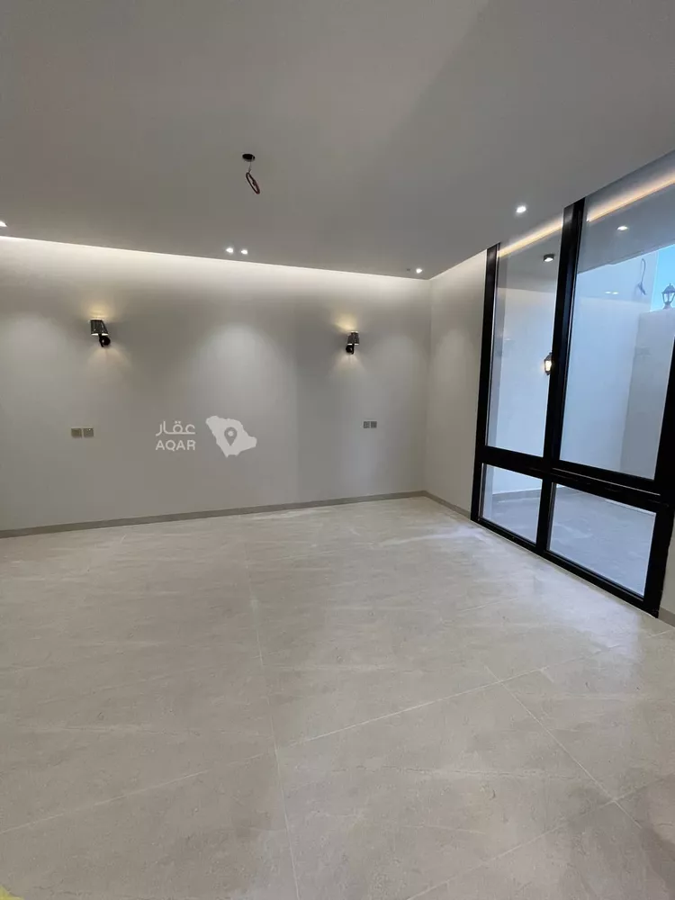 فيلا للبيع في شارع فيفاء, حي الرياض, مدينة جدة, منطقة مكة المكرمة 1 صورة