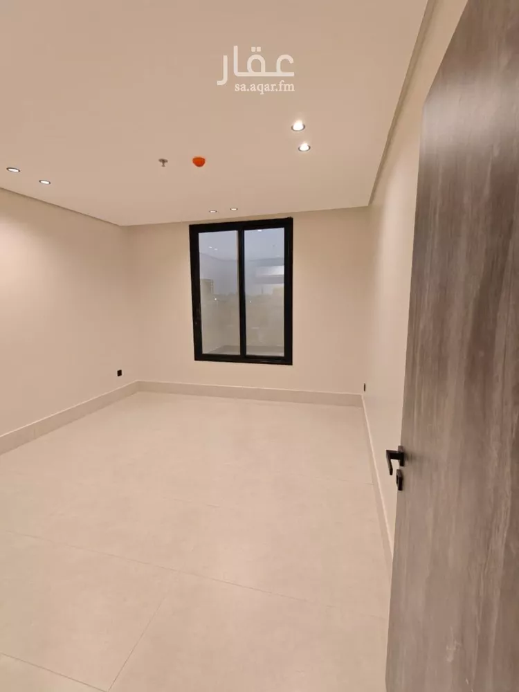 Apartment for Sale in Dammam Az Zuhur 7