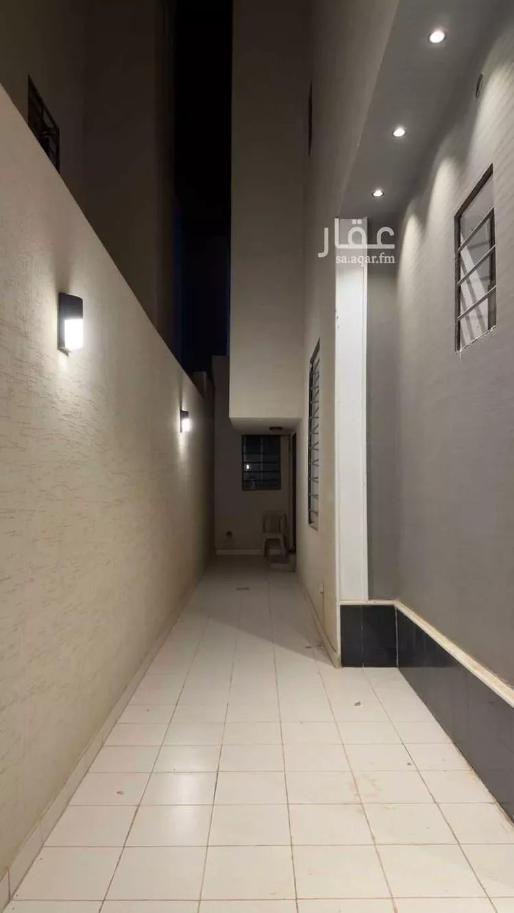 فيلا للإيجار في شارع عبدالوهاب الأحمدي ، حي بدر ، الرياض ، منطقة الرياض 1 صورة