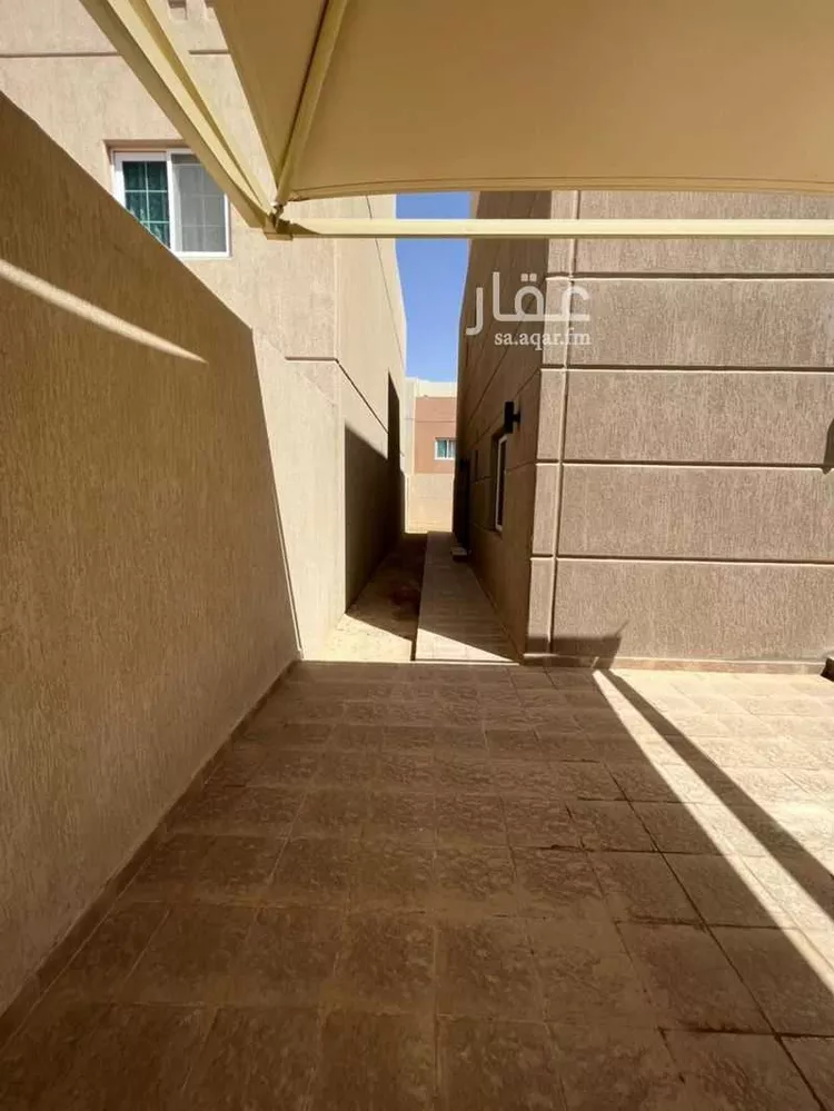 فيلا للإيجار في شارع أبي محمد الزيات, حي مطار الملك خالد الدولي, مدينة الرياض, منطقة الرياض صورة 2