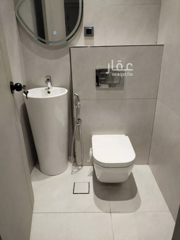 شقة للإيجار في شارع الملك فهد, حي الرحمانية, مدينة الرياض, منطقة الرياض صورة 4