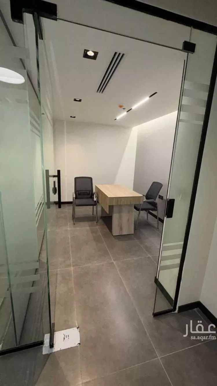 Commercial Office for Rent in Riyadh Al Malqa 11
