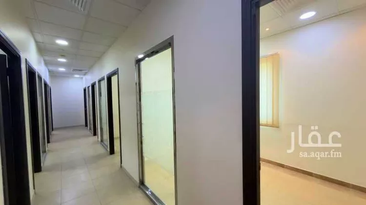 Commercial Office for Rent in Riyadh Ad Dhubbat صورة 2