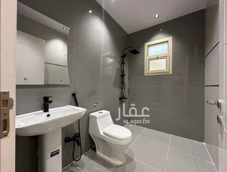 فيلا للبيع في شارع عبدالصمد بن محمد, حي العارض, مدينة الرياض, منطقة الرياض صورة 5