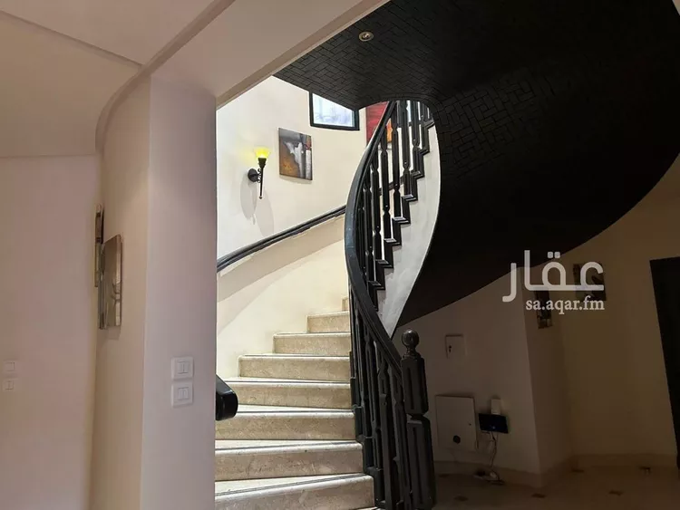 فيلا للإيجار في شارع الثنيه البيضاء, حي العليا, مدينة الرياض, منطقة الرياض صورة 2