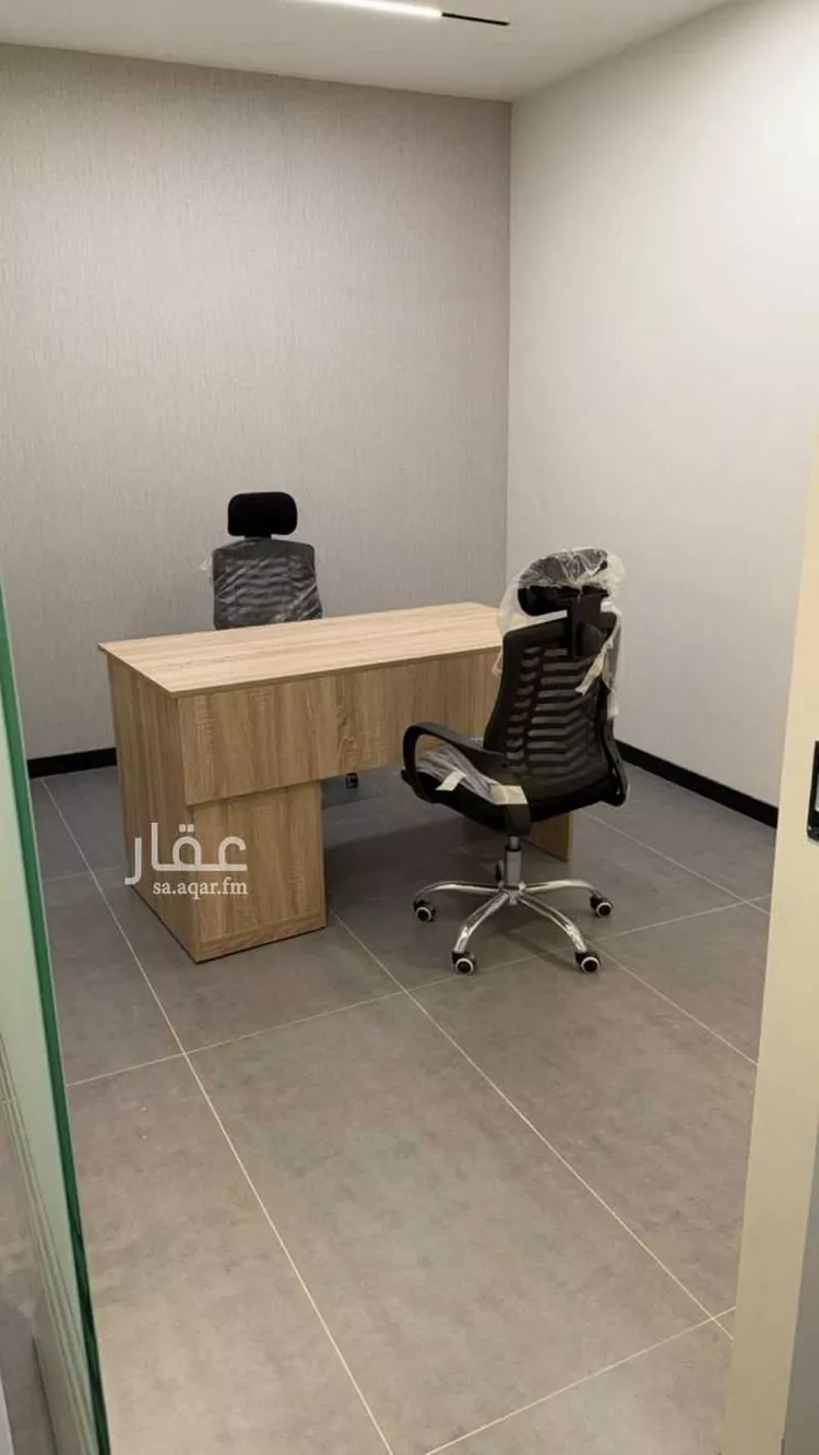 Commercial Office for Rent in Riyadh Al Malqa 12