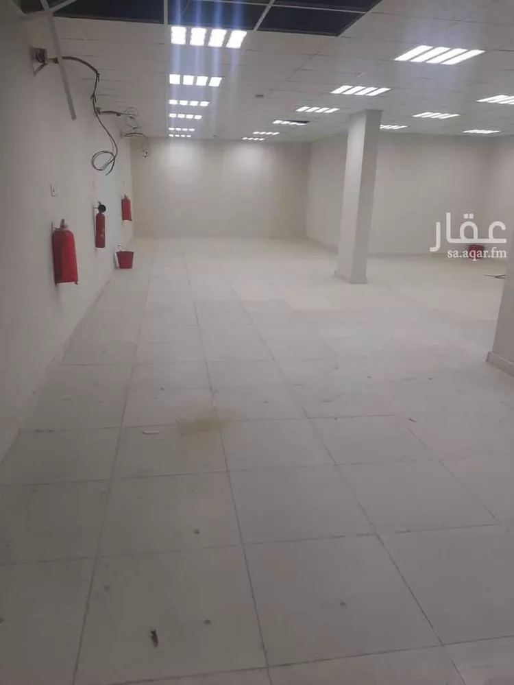 عمارة للإيجار في شارع الرفائع, حي القادسية, مدينة الدمام, المنطقة الشرقية صورة 2