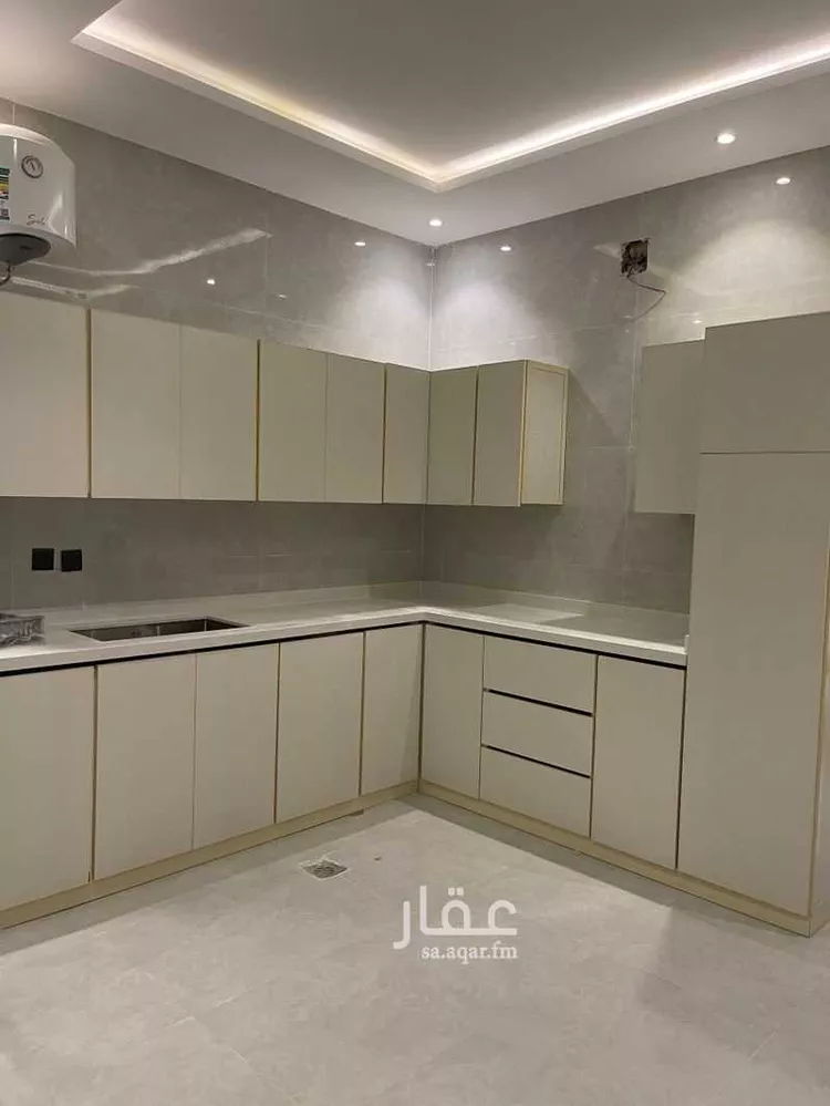 فيلا للإيجار في شارع الشيخ عبدالعزيز الفوزان ، حي الندوة ، الرياض ، منطقة الرياض صورة 5