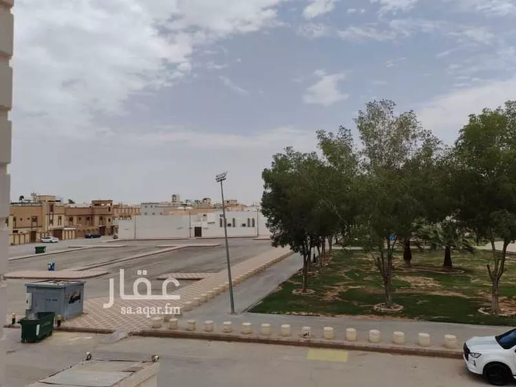 فيلا للبيع في شارع القاسم بن الطيلساني, حي العريجاء الأوسط, مدينة الرياض, منطقة الرياض 17