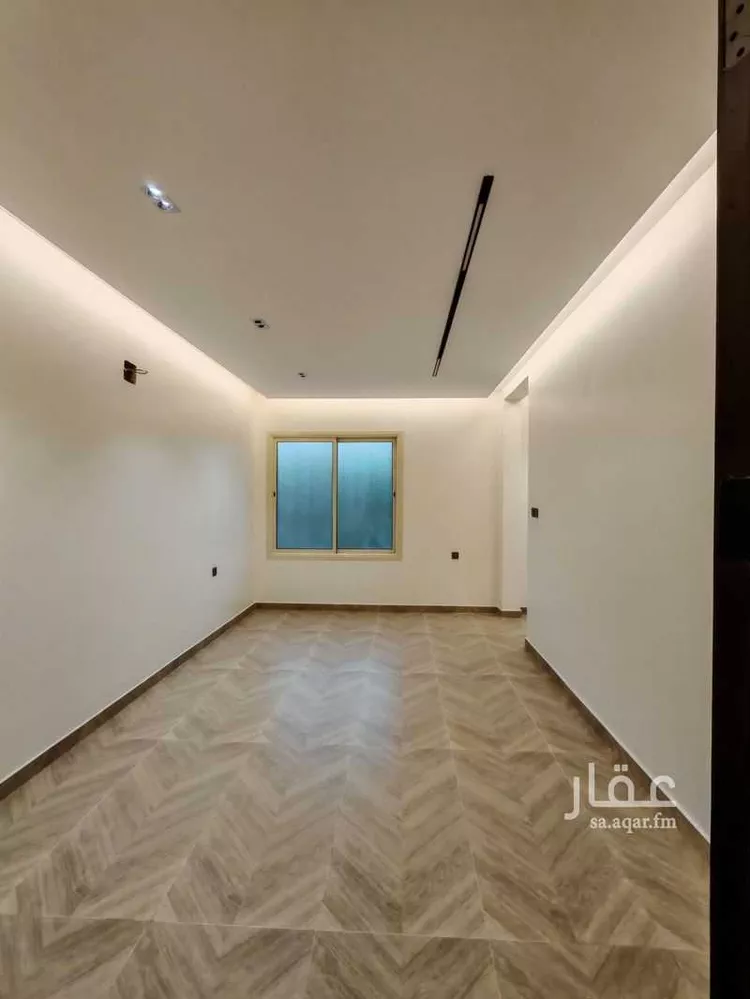 فيلا للبيع في شارع القاسم بن الطيلساني, حي العريجاء الأوسط, مدينة الرياض, منطقة الرياض صورة 4