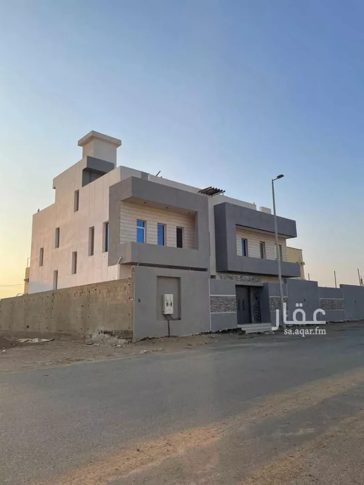 فيلا للبيع في شارع أسير الكندي ، حي الفرنيسية الشرقية ، رابغ ، رابغ