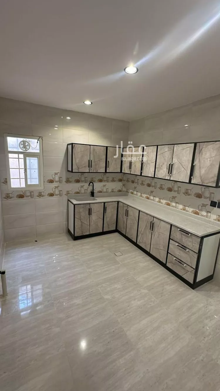شقة للإيجار في شارع طبرجل, حي اليرموك, مدينة الرياض, منطقة الرياض