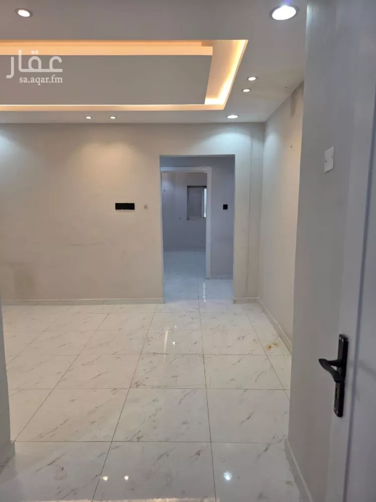 شقة للإيجار في شارع ابن مهنا, حي الروضة, مدينة الرياض, منطقة الرياض