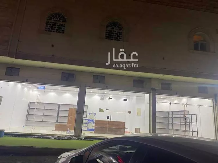 محل للإيجار في طريق الملك سعود ، حي الدفاع ، المدينة المنورة ، منطقة المدينة المنورة