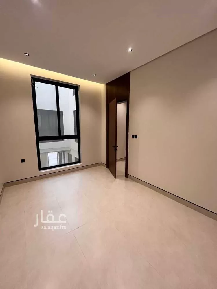 فيلا للبيع في شارع نصر بن مزاحم, حي المهدية, مدينة الرياض, منطقة الرياض صورة 3