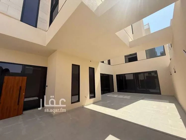 فيلا للبيع في شارع عمر ابن يوسف المقرئ, حي المهدية, مدينة الرياض, منطقة الرياض صورة 4