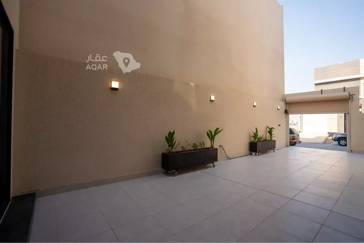 فيلا للبيع في شارع نصر بن مزاحم, حي المهدية, مدينة الرياض, منطقة الرياض 15
