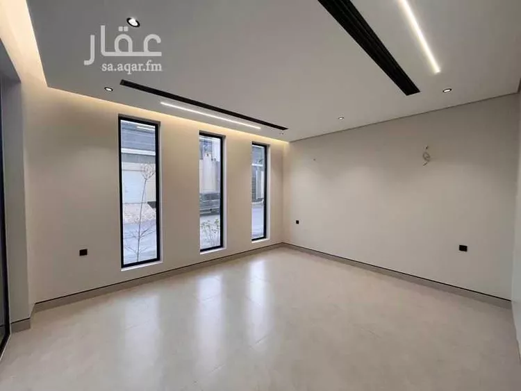 فيلا للبيع في شارع نصر بن مزاحم, حي المهدية, مدينة الرياض, منطقة الرياض صورة 2