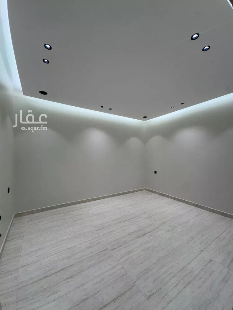 شقة للبيع في شارع رويفع الانصاري, حي الشاطئ, مدينة جازان, منطقة جازان صورة 5