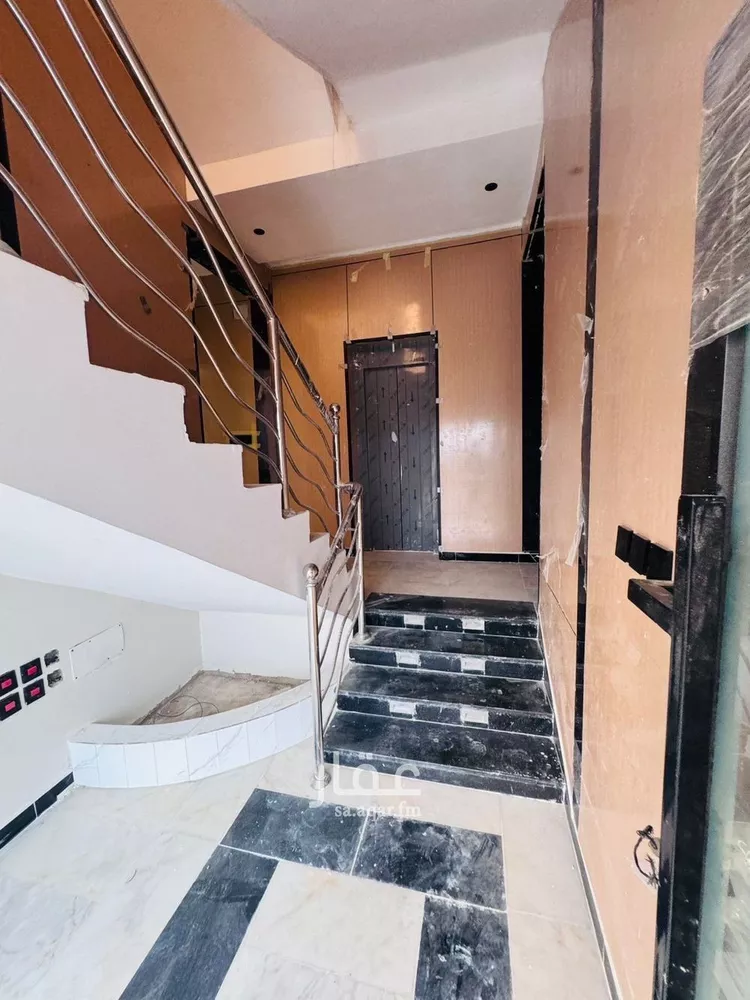 شقة للبيع في شارع منداد الكوخي, حي السويس 1, مدينة جازان, منطقة جازان صورة 3