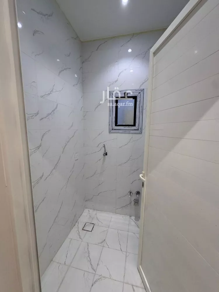 شقة للبيع في شارع نوفه, حي الرحاب 1, مدينة جازان, منطقة جازان صورة 2