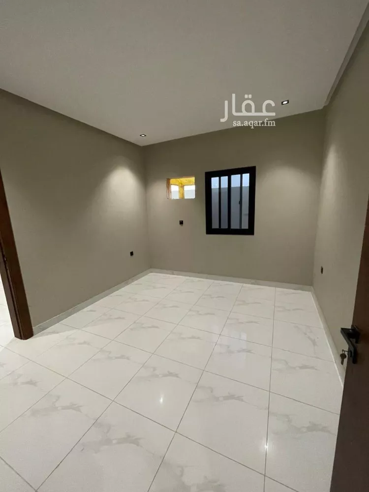 شقة للبيع في شارع ام المؤمنين مارية القبطية, حي الرحاب 2, مدينة جازان, منطقة جازان صورة 4