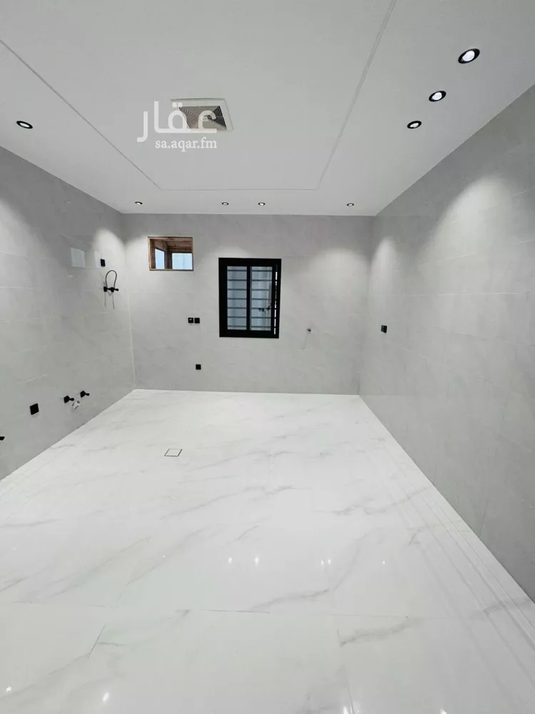 شقة للبيع في شارع ام المؤمنين جويرية بنت الحارث, حي الرحاب 2, مدينة جازان, منطقة جازان صورة 2