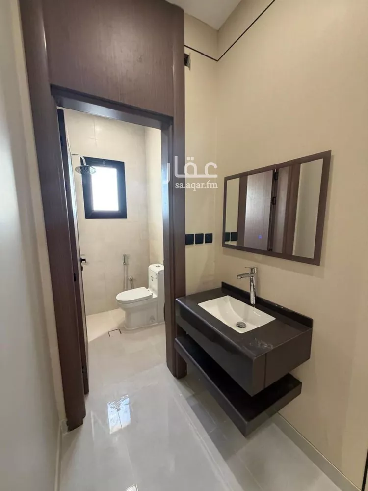 شقة للبيع في شارع محمد الرميح, حي السويس 1, مدينة جازان, منطقة جازان صورة 3