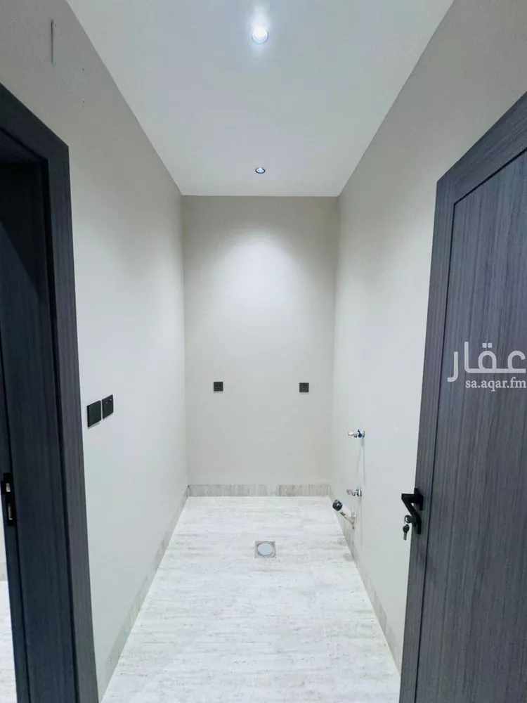 شقة للبيع في شارع ابو بكر بن احمد المالكي, حي الرحاب 1, مدينة جازان, منطقة جازان 7