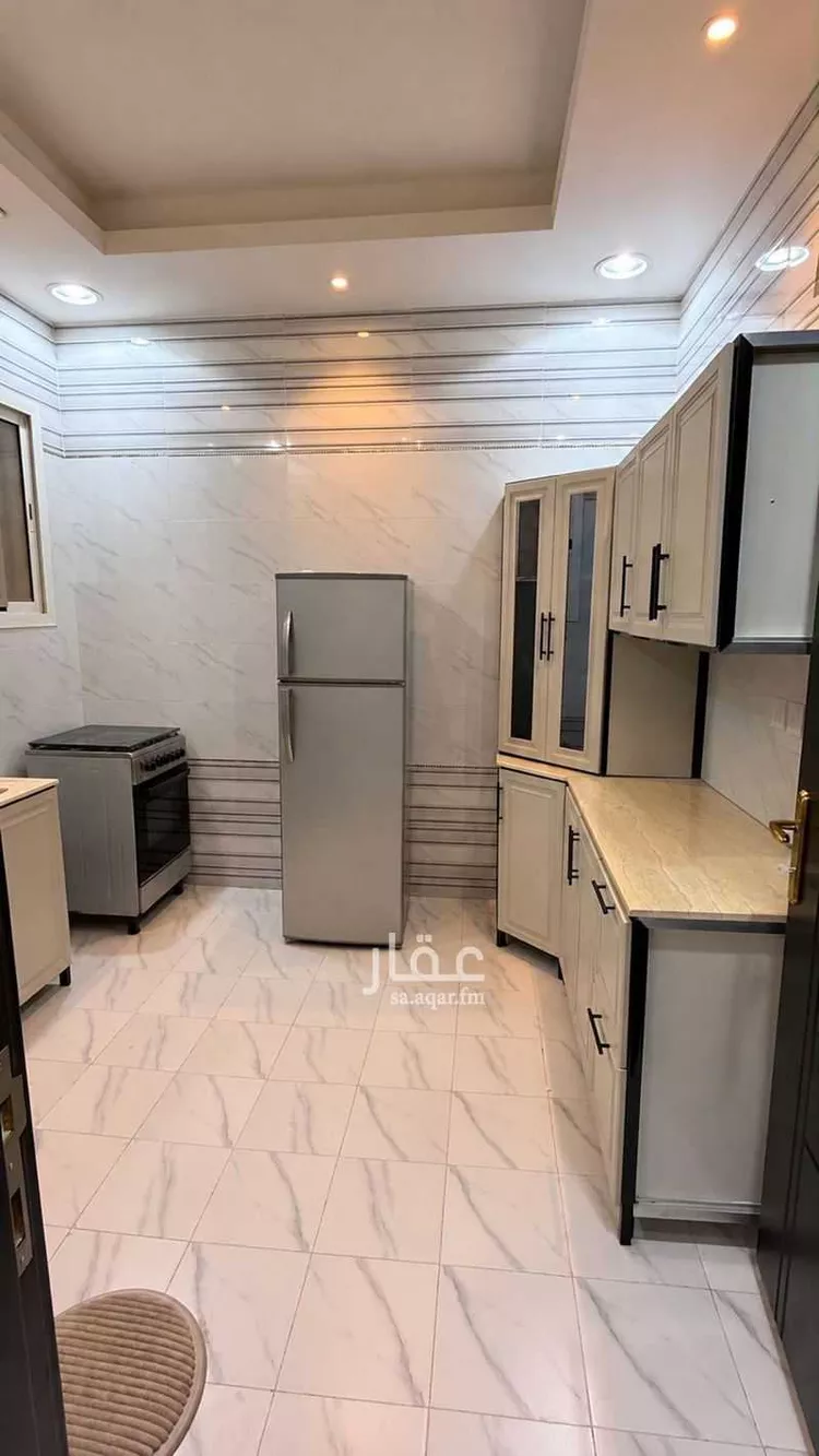 شقة للإيجار في شارع طياش, حي عكاظ, مدينة الرياض, منطقة الرياض 8