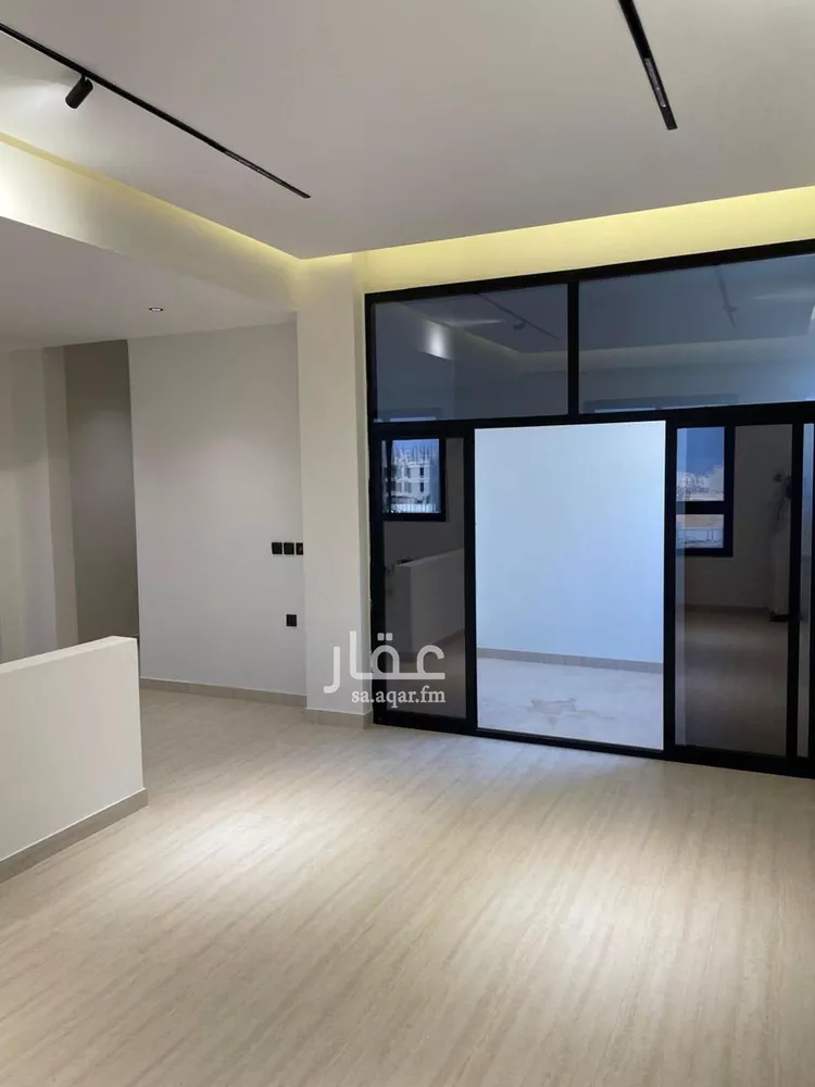 شقة للبيع في شارع أحمد بن هاشم, حي المهدية, مدينة الرياض, منطقة الرياض صورة 3