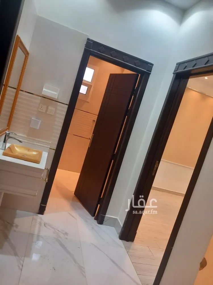 فيلا للبيع في شارع جبل الحسي, حي ظهرة لبن, مدينة الرياض, منطقة الرياض صورة 4