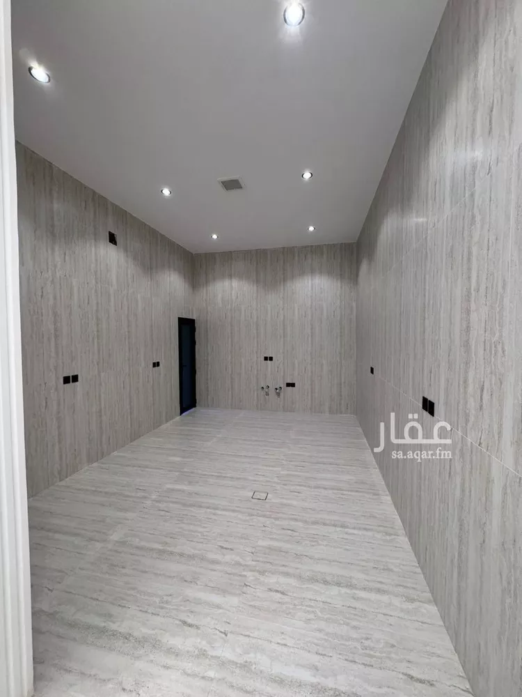 فيلا للبيع في شارع السيل الكبير, حي المهدية, مدينة الرياض, منطقة الرياض صورة 3