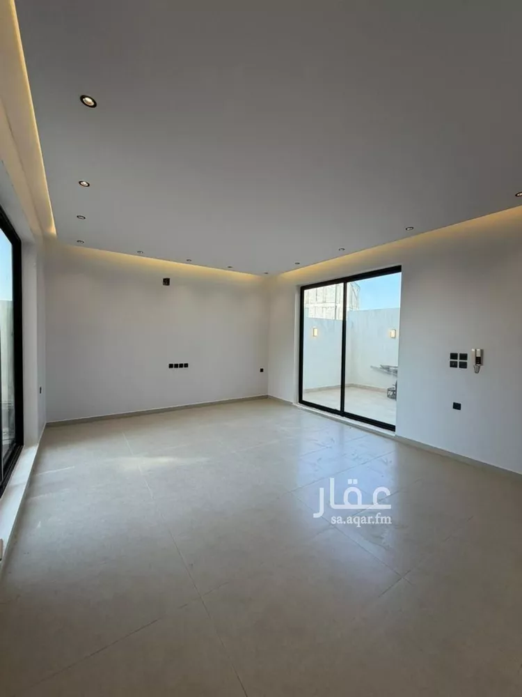 Villa for Sale in Riyadh Al Mahdiyah 11