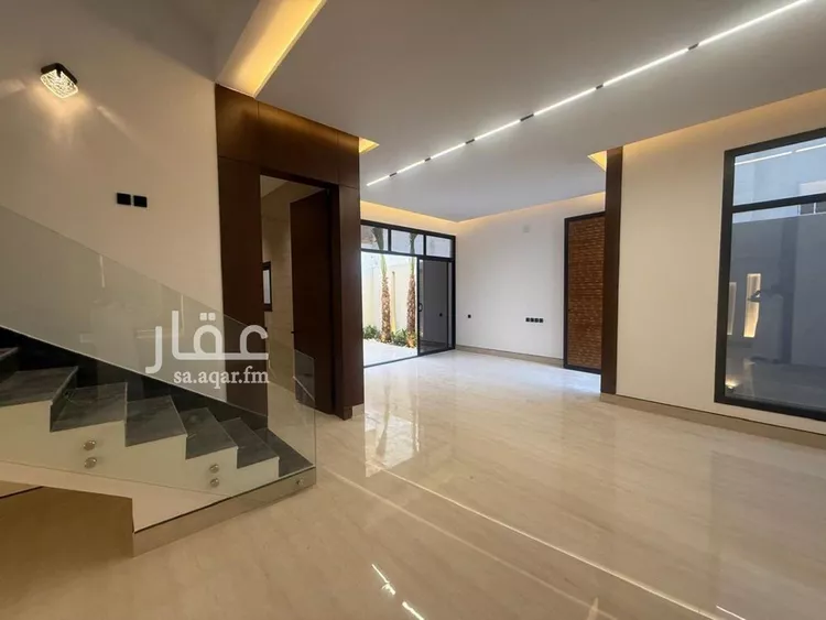 فيلا للبيع في شارع عمر بن عبدالقادر مفتي, حي المهدية, مدينة الرياض, منطقة الرياض صورة 4