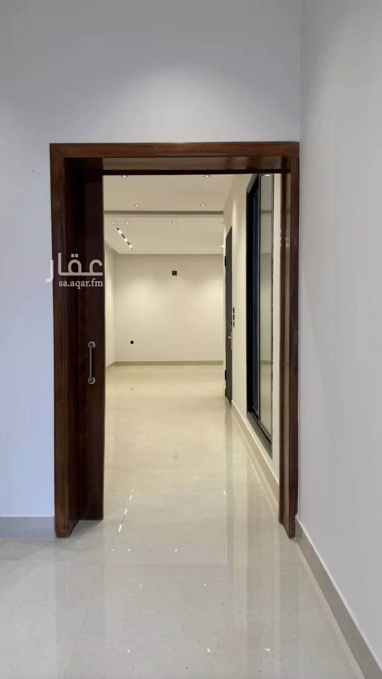 فيلا للبيع في شارع عفيف الدين الثقفي, حي المهدية, مدينة الرياض, منطقة الرياض 6