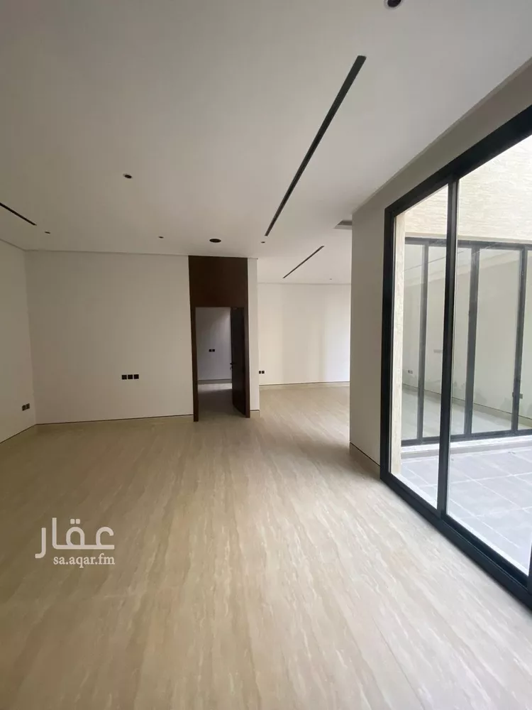 فيلا للبيع في شارع عمر بن عبدالقادر مفتي, حي المهدية, مدينة الرياض, منطقة الرياض صورة 3