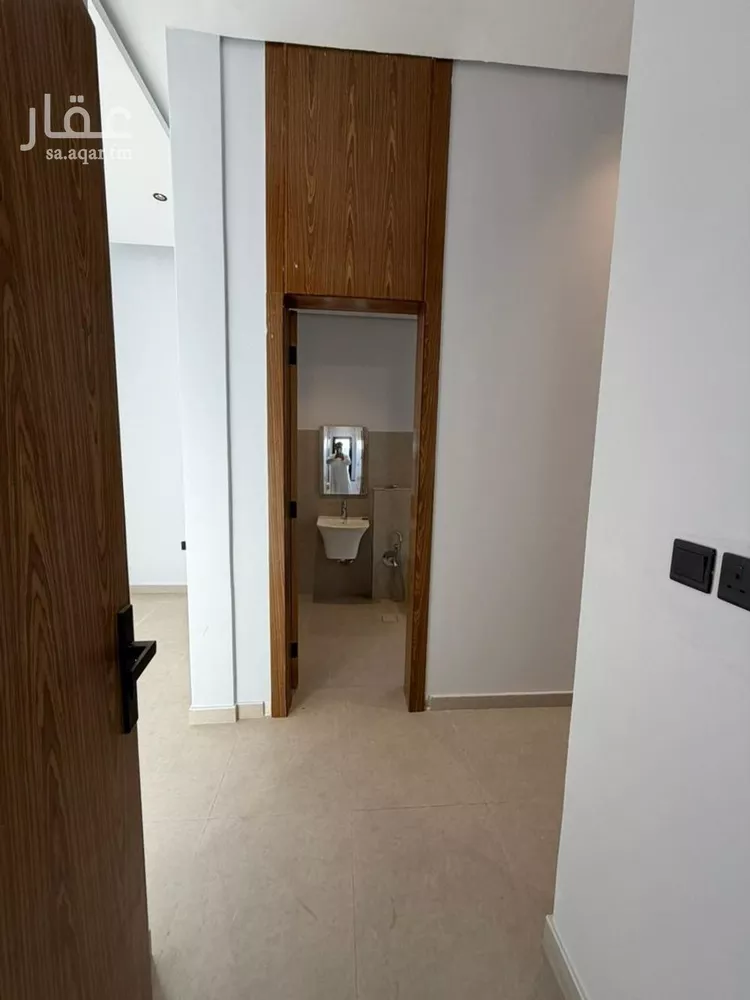 Villa for Sale in Riyadh Al Mahdiyah 15