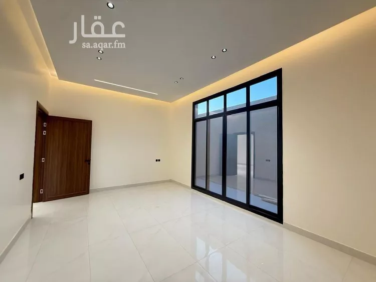 فيلا للبيع في شارع القاسم النويري, حي المهدية, مدينة الرياض, منطقة الرياض صورة 4